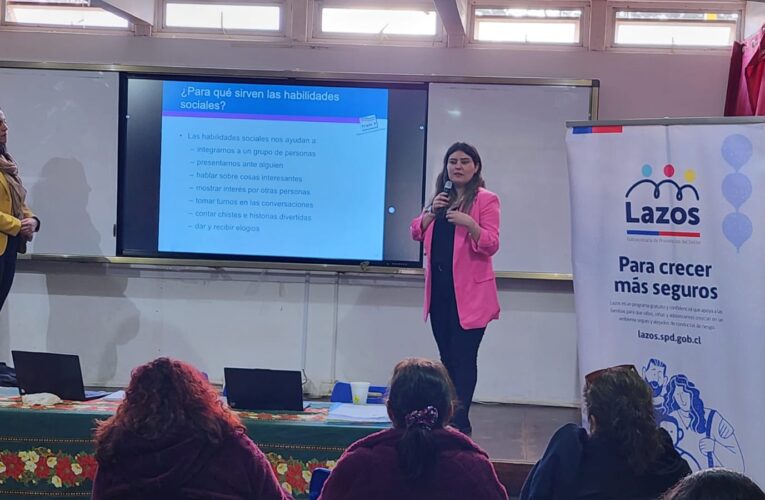 Seminario Conectando con los y las adolescentes
