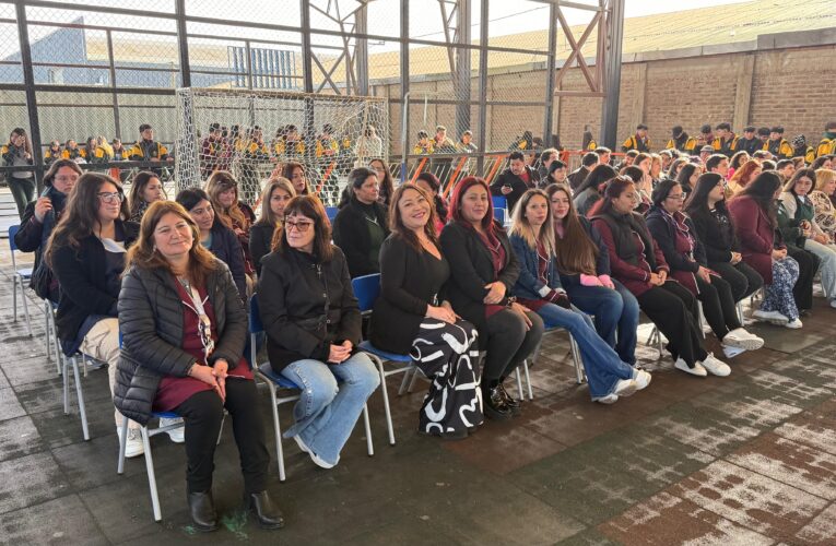 Celebración día del Profesor y la Asistente de la Educación organizado por Centro de Alumnos